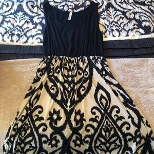 Cezanne size medium lightweight dress